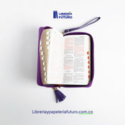 Biblia morada tipo chequera