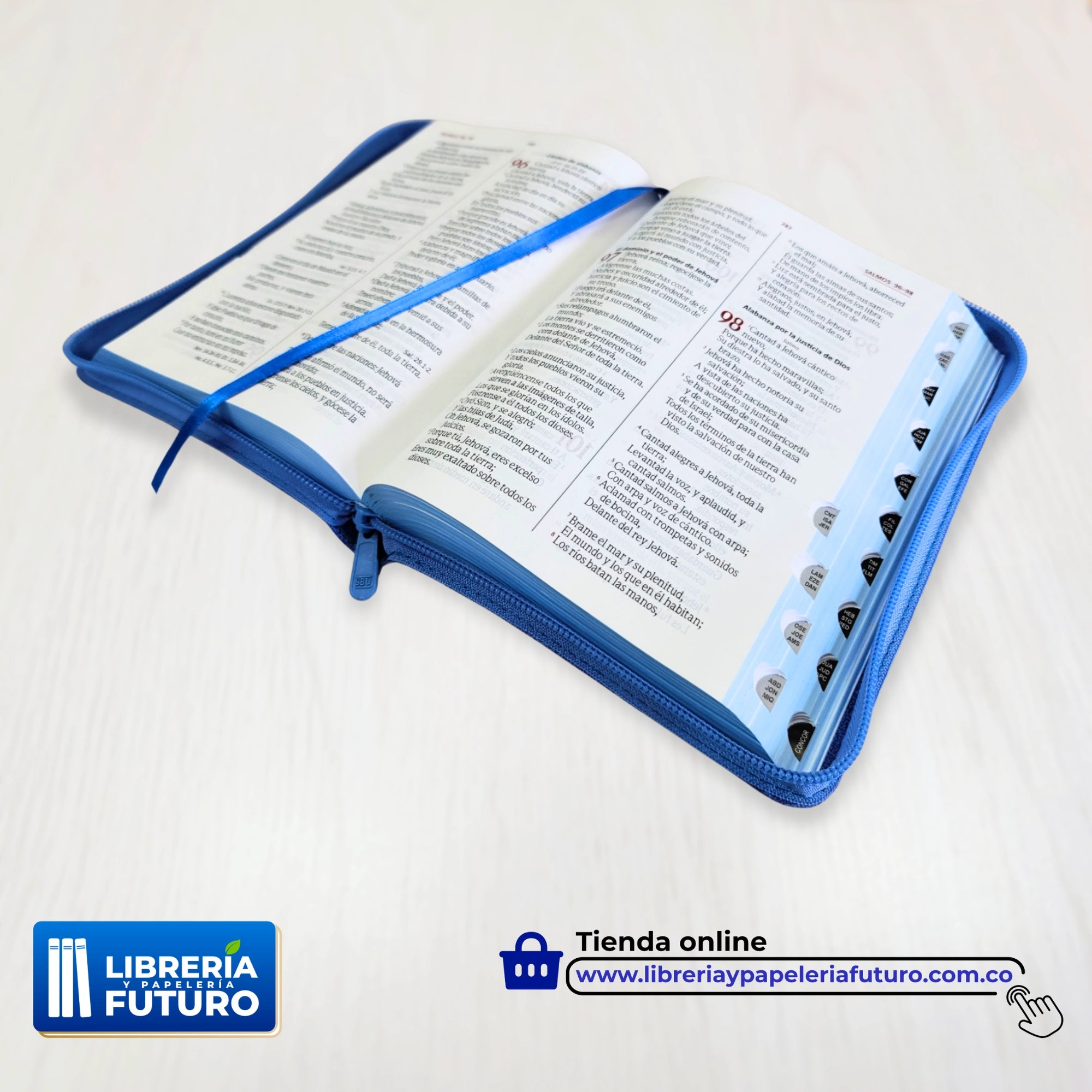 Biblia Floral Azul, en tamaño y letra mediana con índice y cremallera