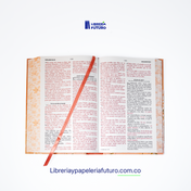Biblia mediana salmón primavera con elástico