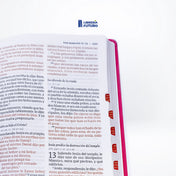 Biblia gigante fucsia floral