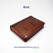Biblia pequeña café rombos