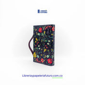 Biblia mediana negra flores broche y asa