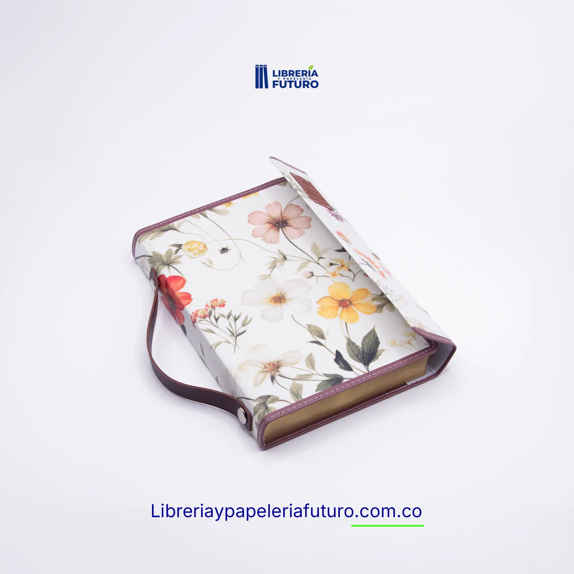 Biblia mediana blanca flores broche y asa