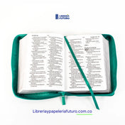 Biblia pequeña turquesa