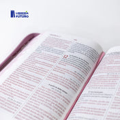 Biblia mediana SBC rosada