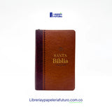 Biblia marrón clásica mediana